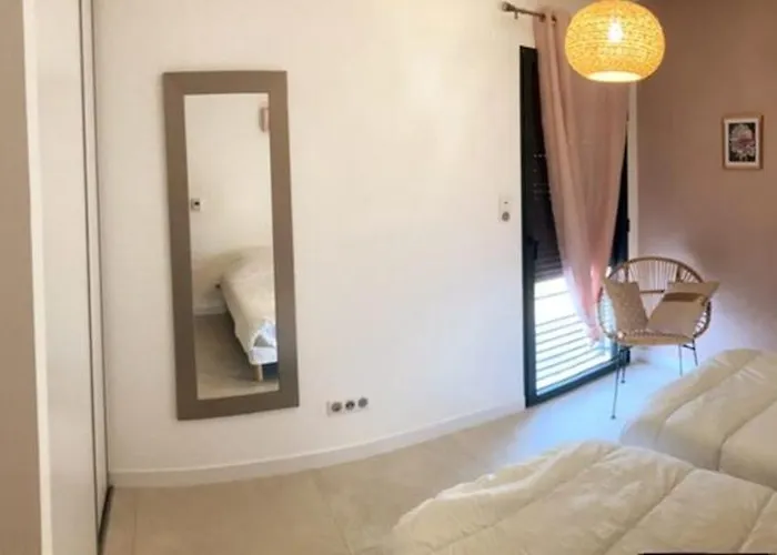 For 4 Ou 6 People In The Heart Of Porto-vecchio Apartamento