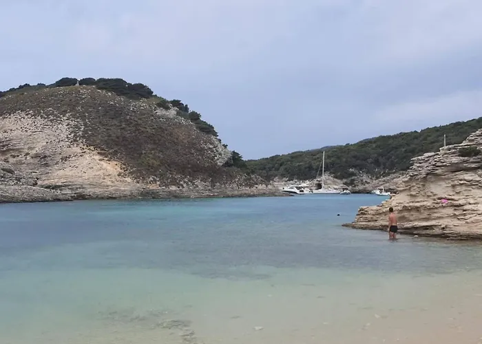 For 4 Ou 6 People In The Heart Of Porto-vecchio * Porto-Vecchio (Corsica)