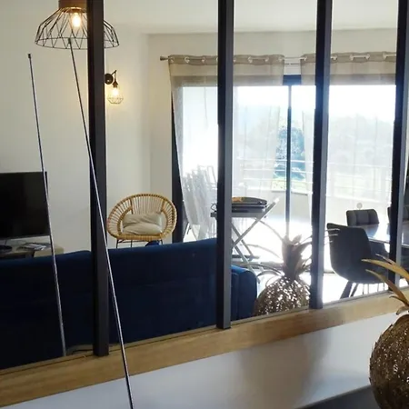 For 46 People In The Heart Of Porto-vecchio * Porto Vecchio