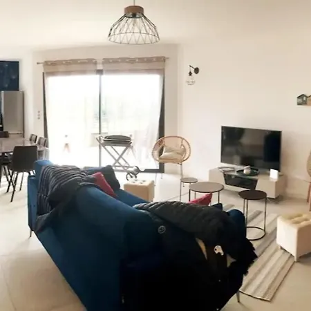 Apartamento For 4 Ou 6 People In The Heart Of Porto-vecchio