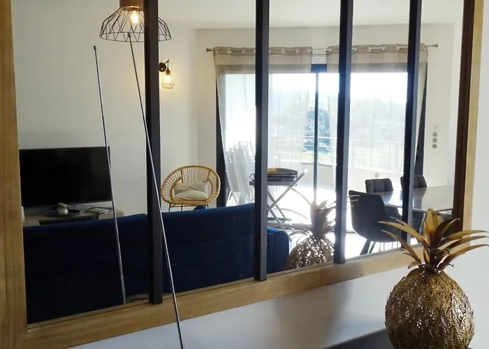 For 4 Ou 6 People In The Heart Of Porto-vecchio * Porto-Vecchio (Corsica)