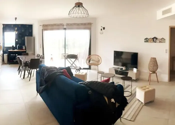 Appartement For 4 Ou 6 People In The Heart Of Porto-vecchio Porto-Vecchio (Corsica)